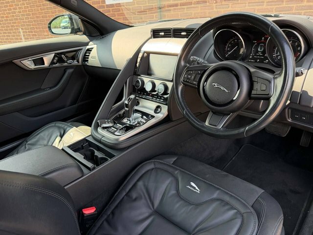 Jaguar F-Type 3.0 Supercharged V6 S 2016 White #10