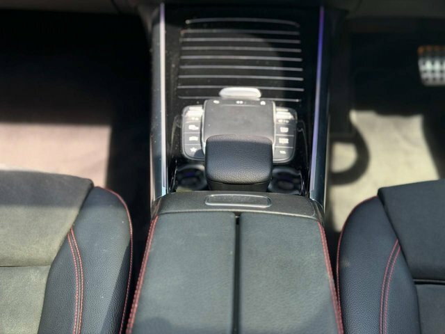 Mercedes-Benz GLA Class Gla 250E Exclusive Edition Red #24