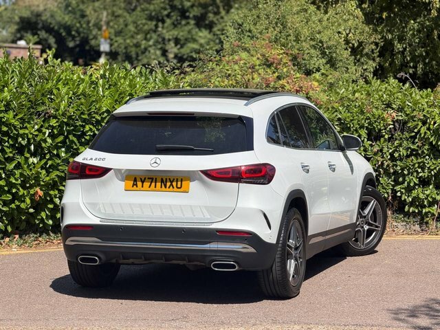 Mercedes-Benz GLA Class Gla 250E Exclusive Edition Red #67