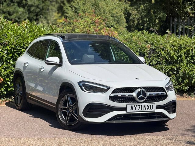 Mercedes-Benz GLA Class Gla 250E Exclusive Edition Red #58