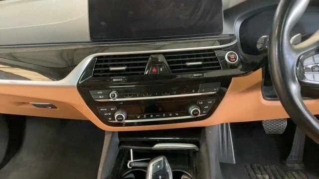 BMW 5 Series 530E Se Touring Red #12