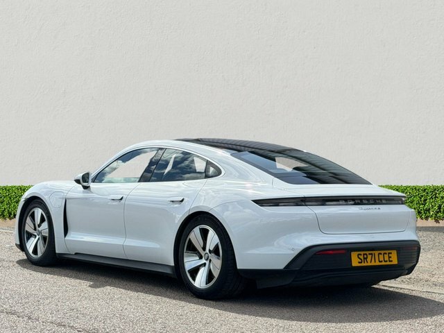 Porsche Taycan Performance Plus 93.4Kwh 4S Saloon Au White #5