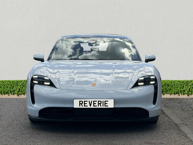 Porsche Taycan Performance Plus 93.4Kwh 4S Saloon Au White #2