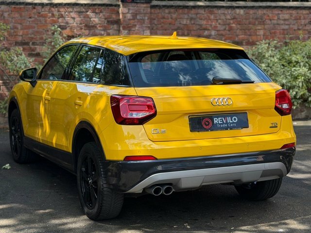 Audi Q2 2018 2.0 Tdi Sport Suv S Tronic Quattro PK18BRZ Yellow #3