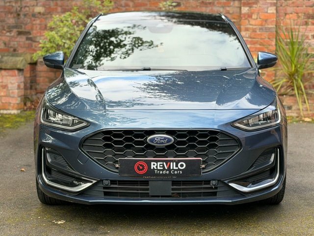Ford Focus 2023 1.0T Ecoboost Mhev St-line Vignale Hatchback MH72KUD Blue #3