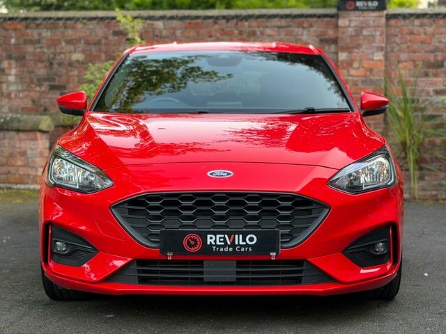 Ford Focus 2019 1.0T Ecoboost St-line Hatchback Ma PX68FZK Red #3