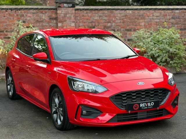 Ford Focus 2019 1.0T Ecoboost St-line Hatchback Ma PX68FZK Red #4