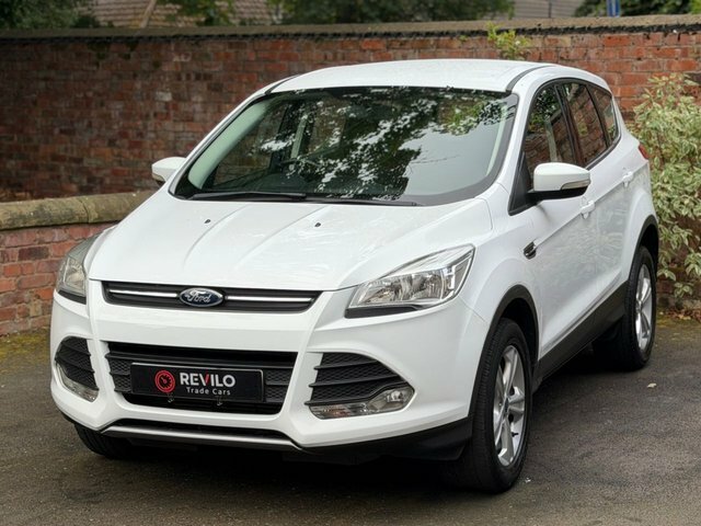 Ford Kuga 2015 2.0 Tdci Zetec Suv 2Wd Euro White