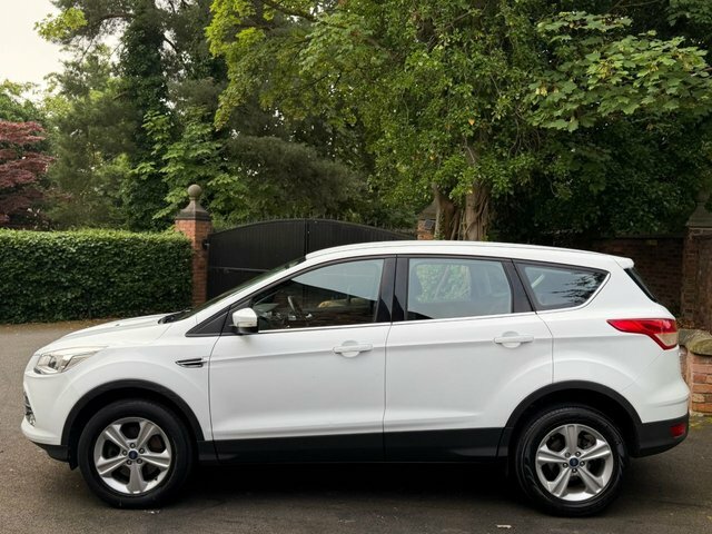 Ford Kuga 2015 2.0 Tdci Zetec Suv 2Wd Euro NA15LWC White #2