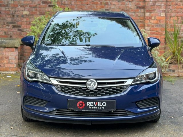 Vauxhall Astra 2016 1.4I Turbo Tech Line Sports Tourer Blue #3
