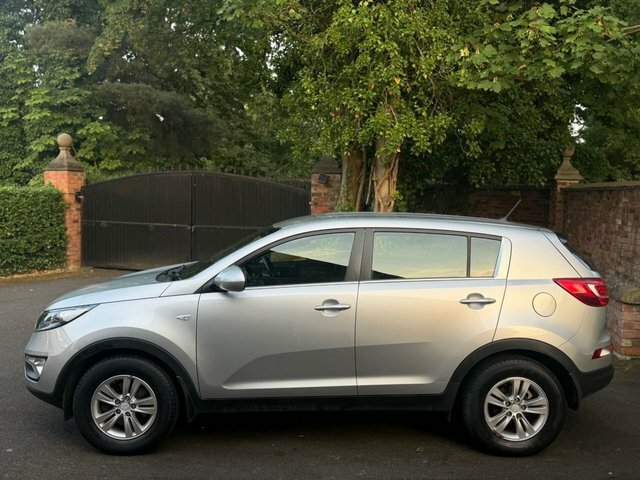 Kia Sportage 2012 1.6 Gdi Ecodynamics 1 Suv 2 Silver #2