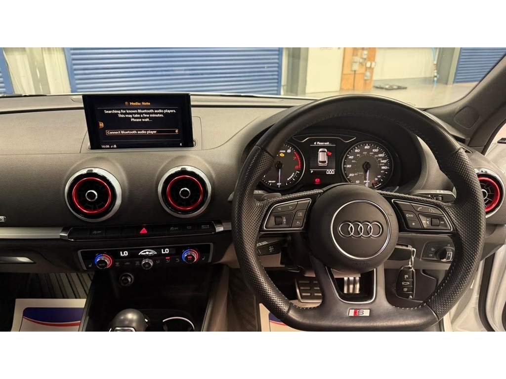 Audi S3 Tfsi Black Edition SR17LZU #3