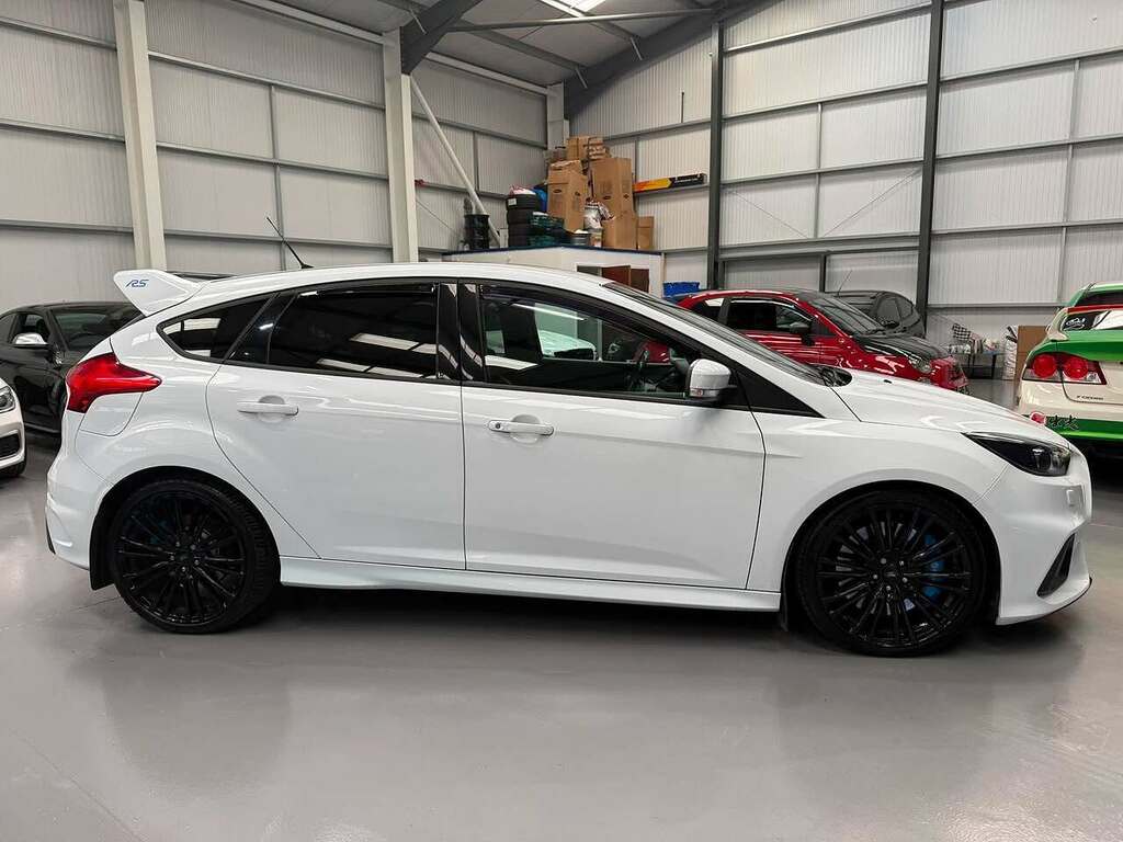 Ford Focus T Ecoboost Rs MY66FCS White #4