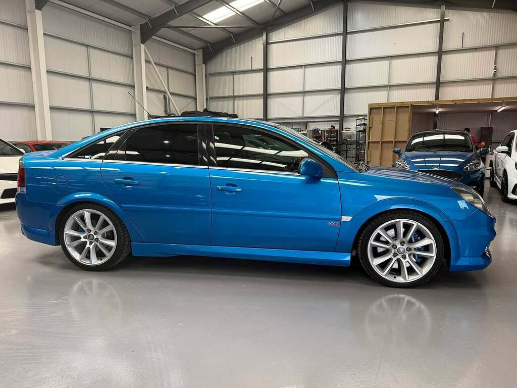 Vauxhall Vectra 1.9 Cdti 16V Sri Green #20