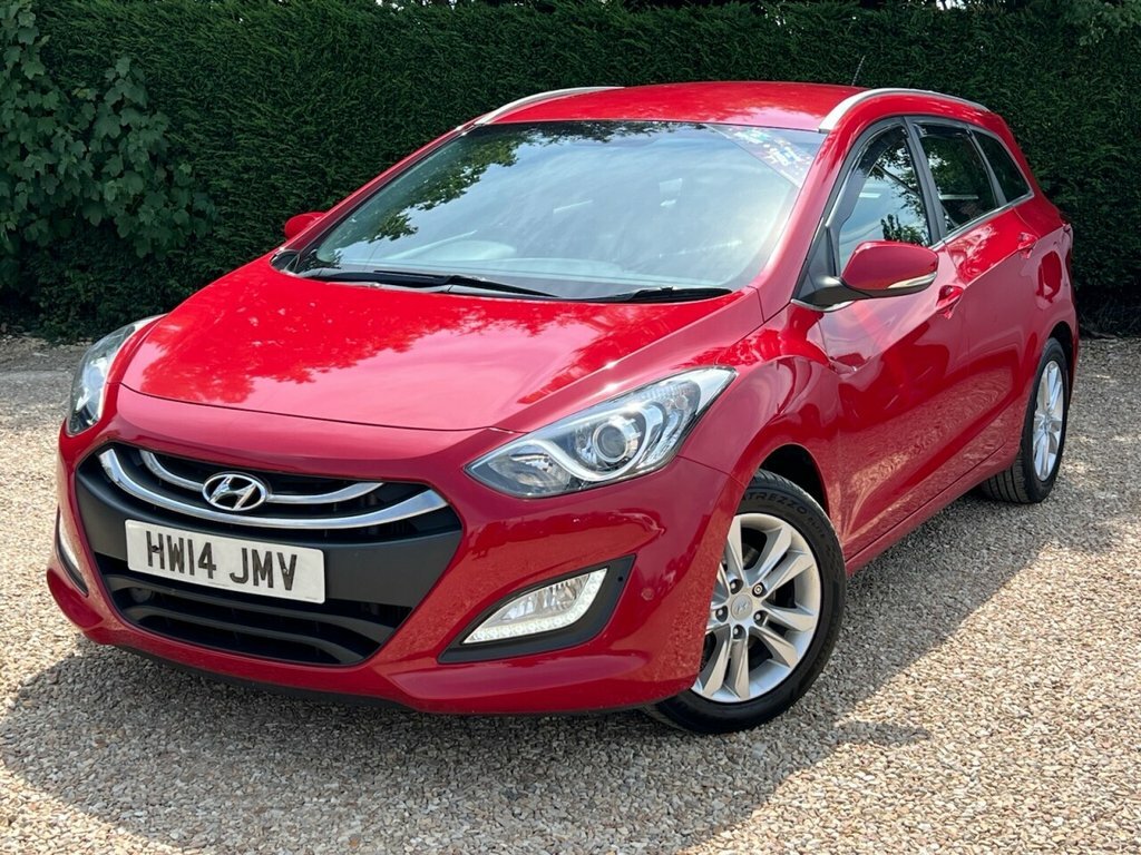 Hyundai I30 1.6L Style Red #2