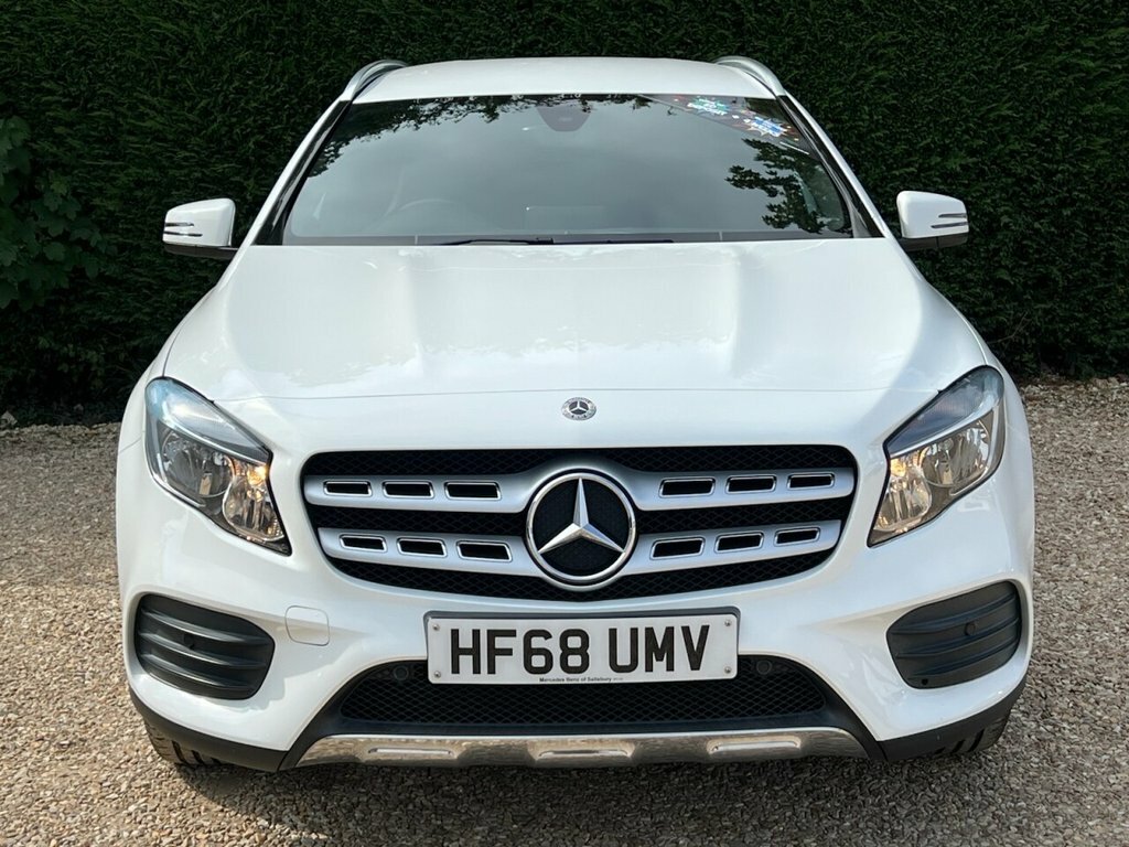 Mercedes-Benz GLA Class 1.6L Amg Line HF68UMV White #3