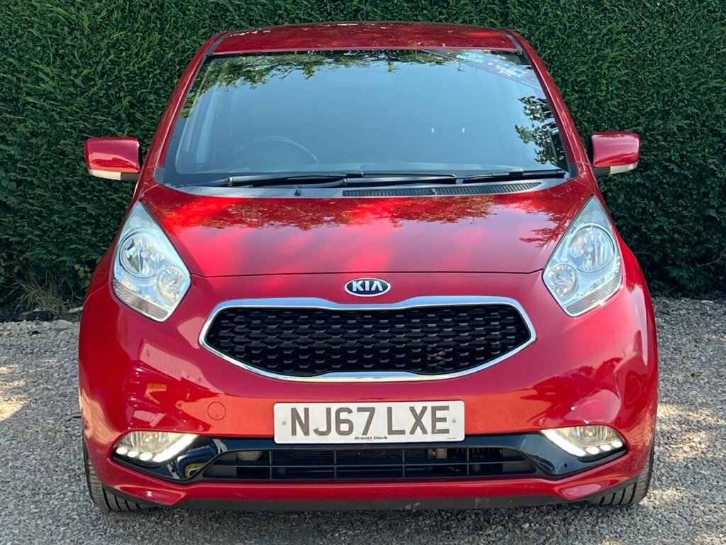 Kia Venga 1.6L 3 Red #3