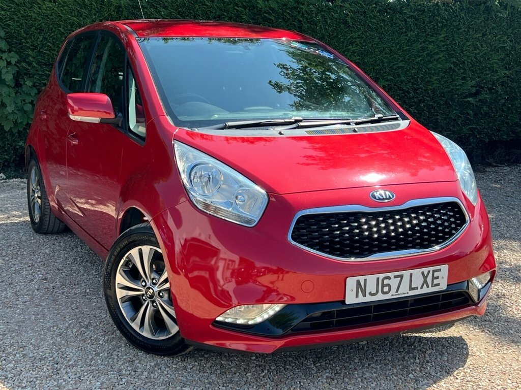Kia Venga 1.6L 3 Red