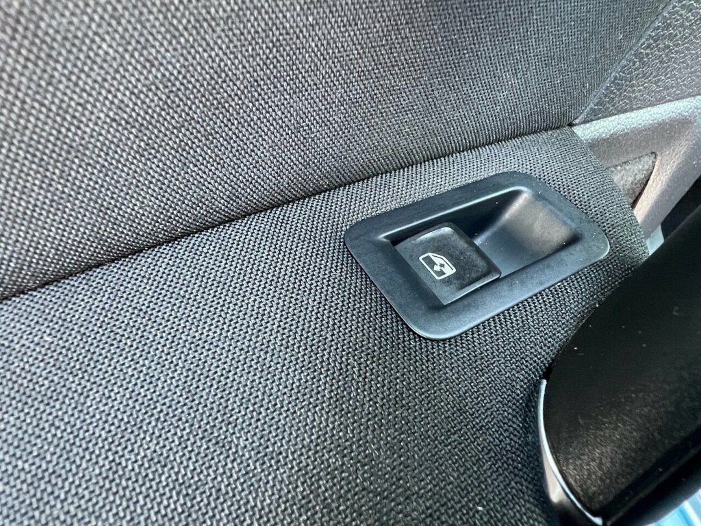 Volkswagen Golf Black #16