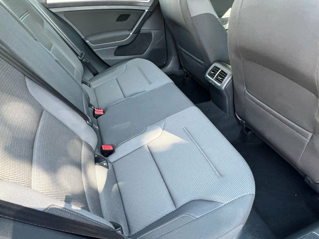 Volkswagen Golf Black #18