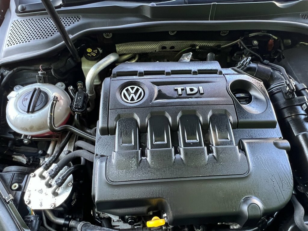 Volkswagen Golf Black #11