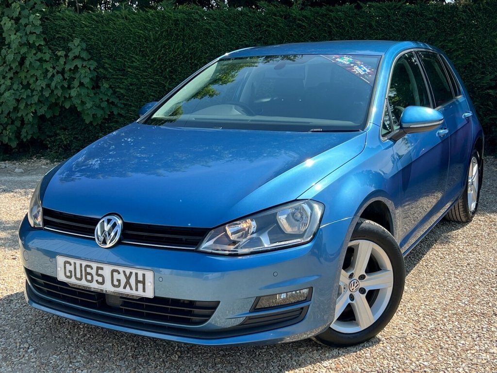 Volkswagen Golf 2L Match Blue