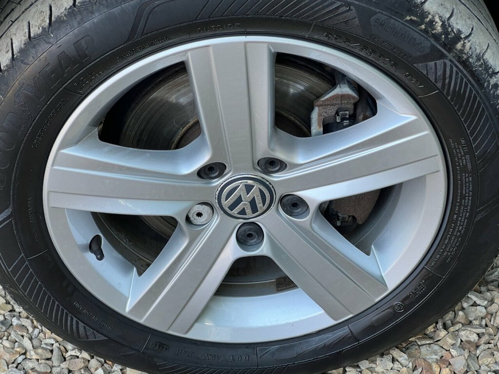 Volkswagen Golf Black #8