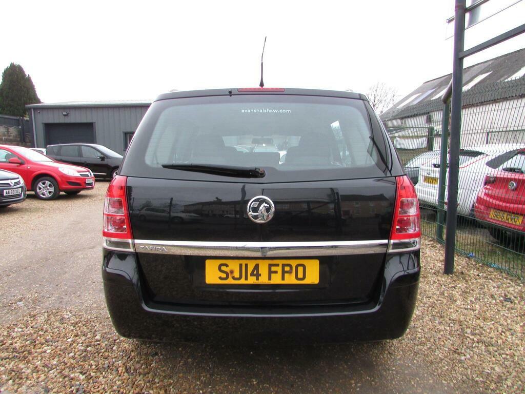 Vauxhall Zafira 1.8 16V Exclusiv Euro 5 Black #4