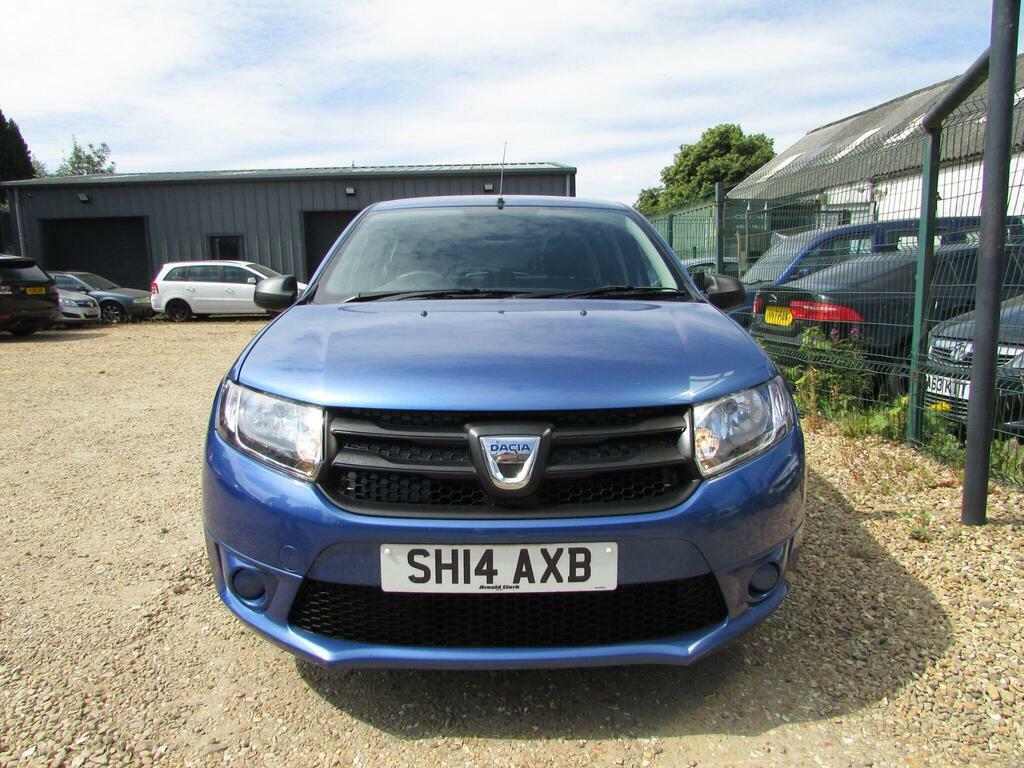 Dacia Sandero 1.1 Laureate 75 Bhp Beige #8