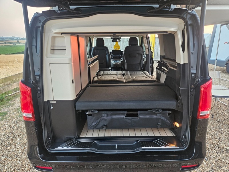 Mercedes-Benz V Class V 220 D Sport Black #6