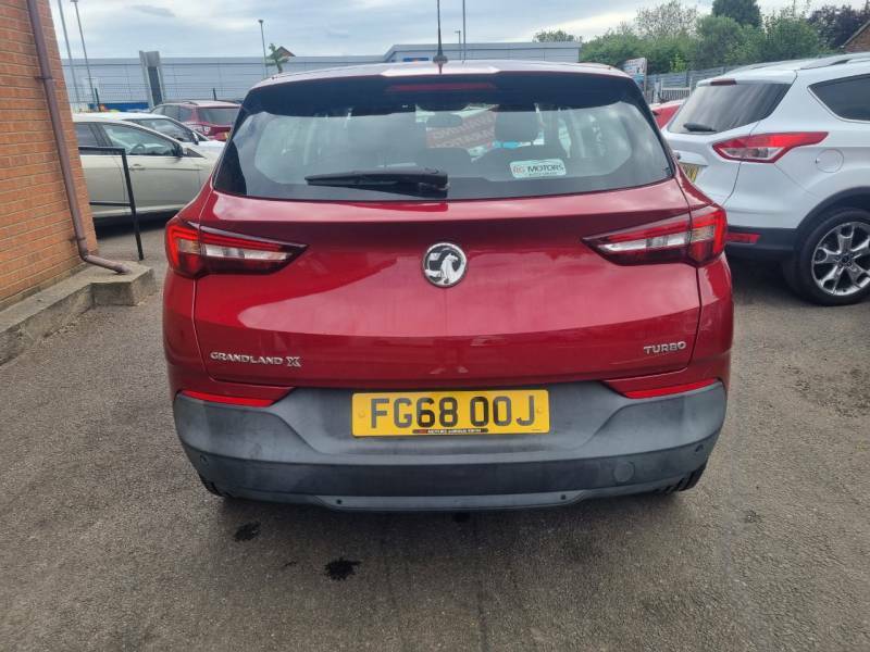 Vauxhall Grandland X 1.2 Turbo Se - 2018 68 FG68OOJ Red #4
