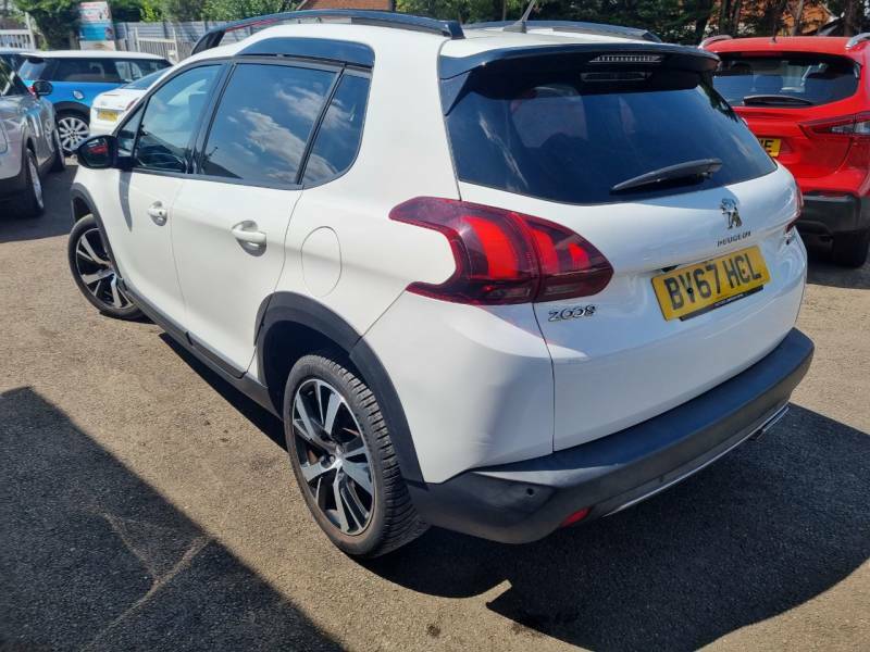 Peugeot 2008 1.6 Bluehdi 120 Gt Line White #5