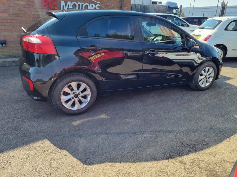 Kia RIO 1.25 Sr7 Black #2