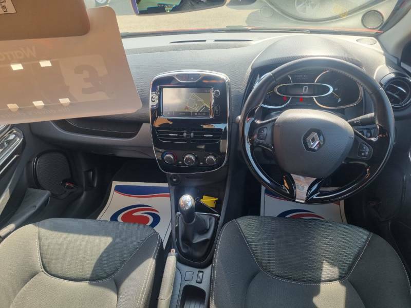 Renault Clio 1.2 16V Dynamique Medianav Red #2