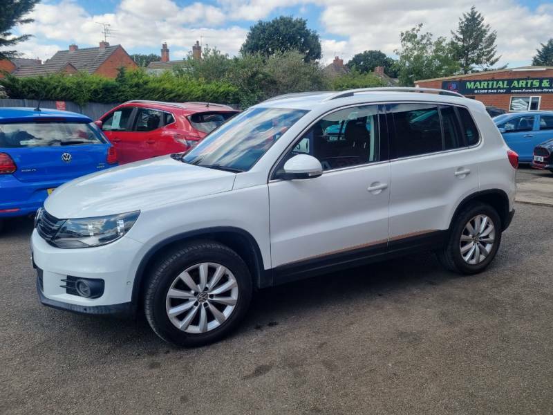 Volkswagen Tiguan 2.0 Tdi Bluemotion Tech Match 150 4Motion White #6