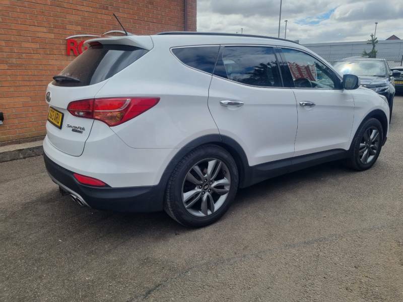 Hyundai Santa Fe 2.2 Crdi Premium Se 7 Seats White #2