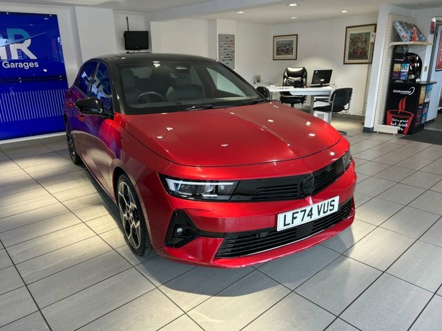 Vauxhall Astra Turbo Ultimate Hatchback LF74VUS Red #2