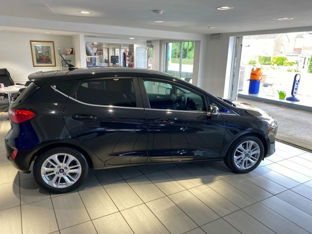 Ford Fiesta Ecoboost Mhev Titanium Hatchback Black #3