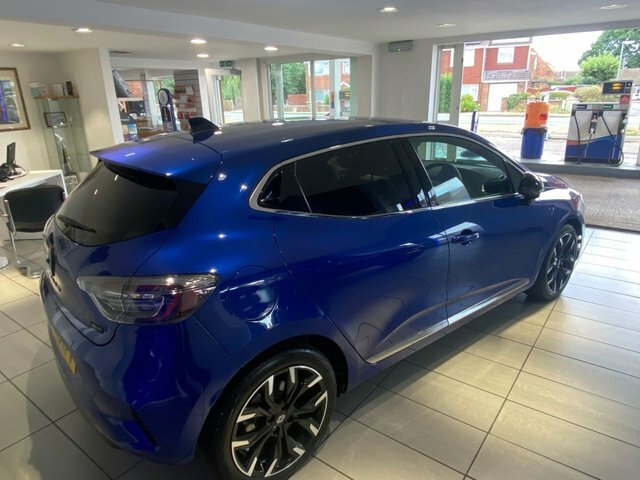 Renault Clio E-tech Techno Hatchback Blue #3