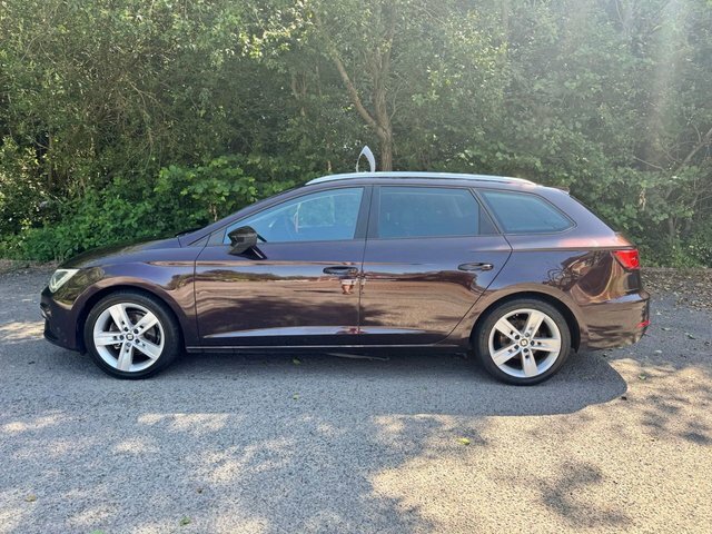 Seat Leon Estate WJ18GSY Purple #2