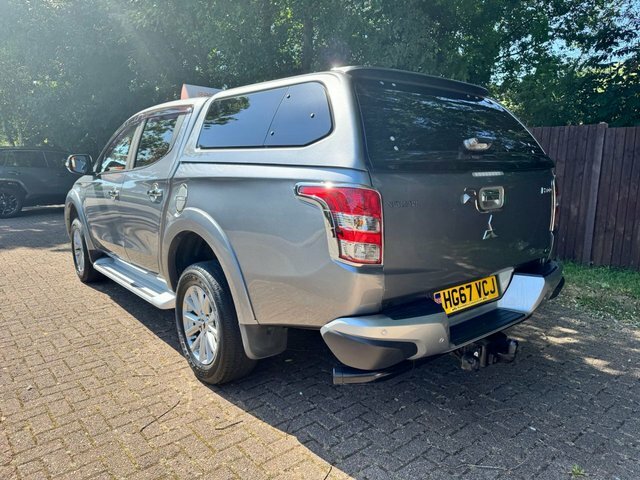 Mitsubishi L200 Pickup Grey #3