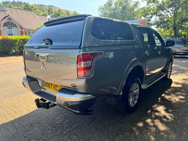 Mitsubishi L200 Pickup Grey #5