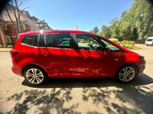Vauxhall Zafira Tourer Zafira Tourer Sri Nav T Red #5