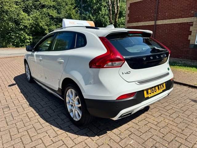 Volvo V40 Cross Country Hatchback WJ66WXN White #3