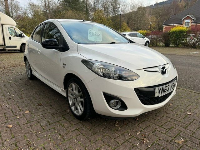 Mazda 2 2 Venture Edition White #6
