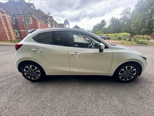 Mazda 2 Hatchback White #5
