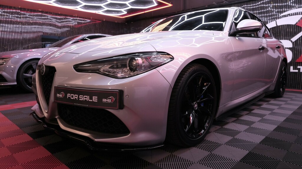 Alfa Romeo Giulia Saloon 2.2 Giulia E6b 2.2 Turbo 180Hp Speci Grey