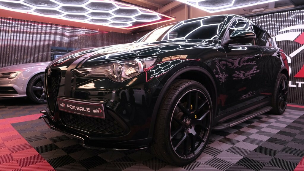 Alfa Romeo Stelvio Suv 2.0 2.0 Turbo 200Hp Awd Super 201969 Green