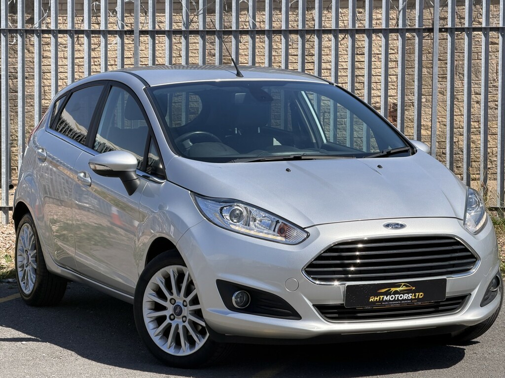 Ford Fiesta Hatchback 1.0 T Ecoboost Titanium X 201515 Silver
