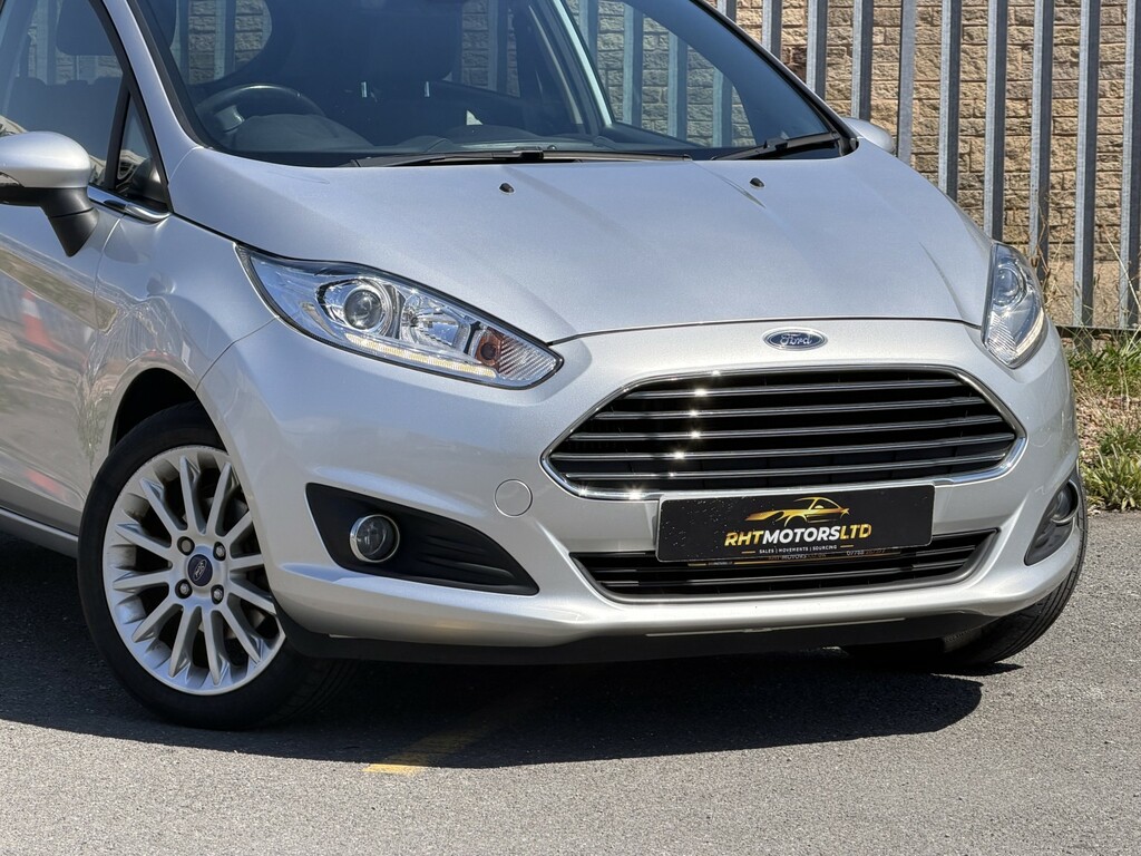 Ford Fiesta Hatchback 1.0 T Ecoboost Titanium X 201515 HN15HHD Silver #2